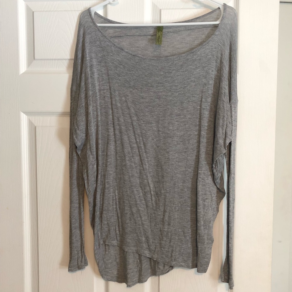 Long sleeve shirt